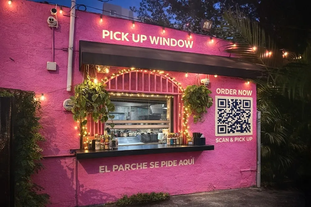 Los Monis Parchados Food & Beer