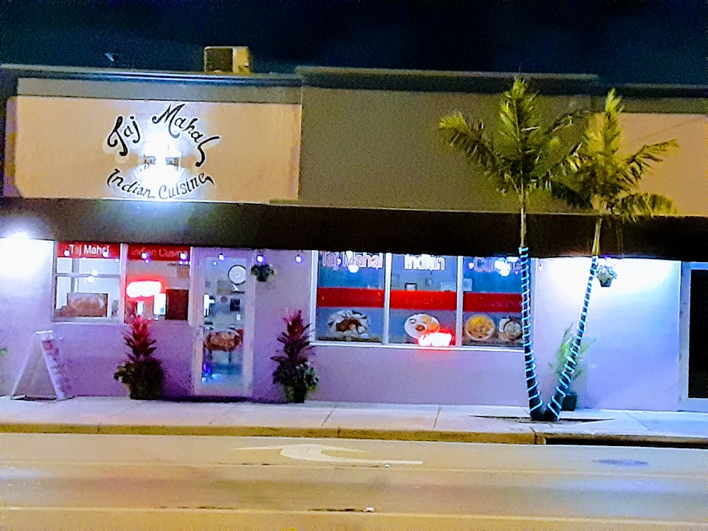 Taj Mahal "MiamiHits" Indian Cuisine, Midtown