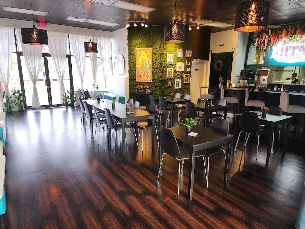 Mita's Cocina Moderna
