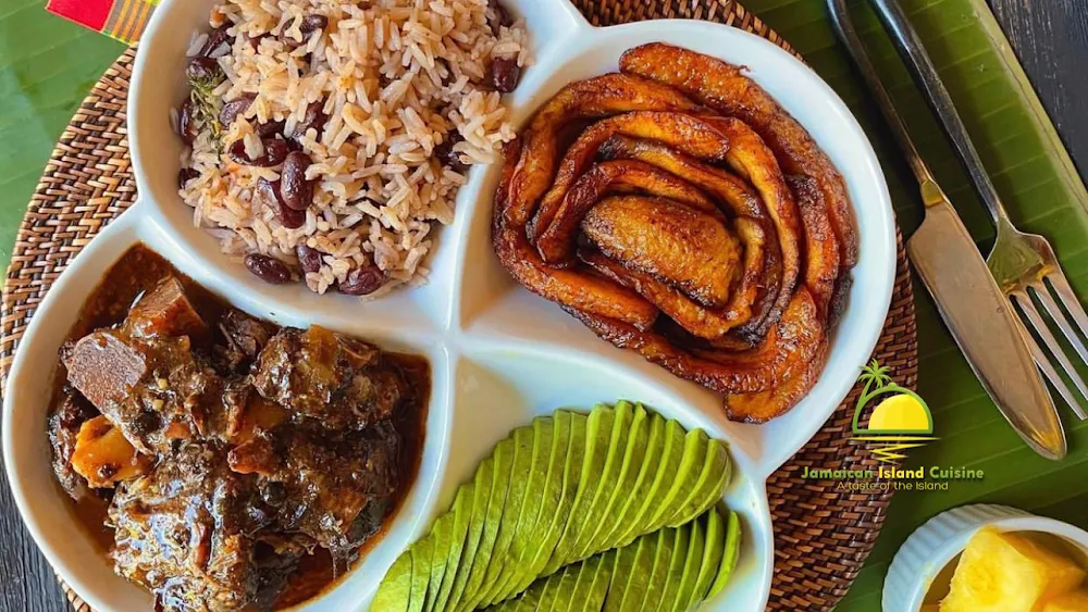 Catering Jamaican Island Cuisine Jerk Chicken, Curry, Patties And More