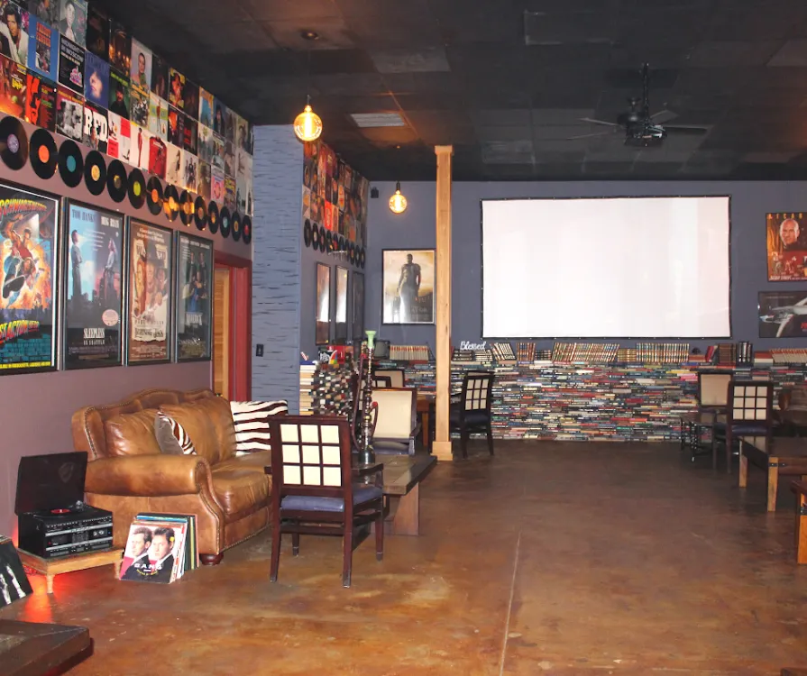 BAZAR Lounge