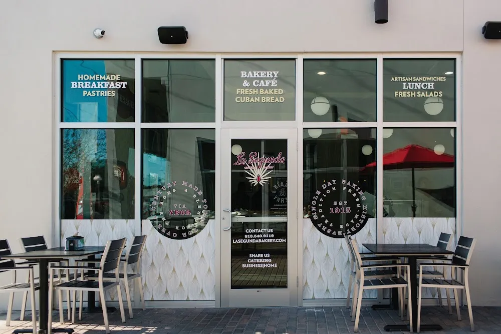 La Segunda Bakery and Cafe