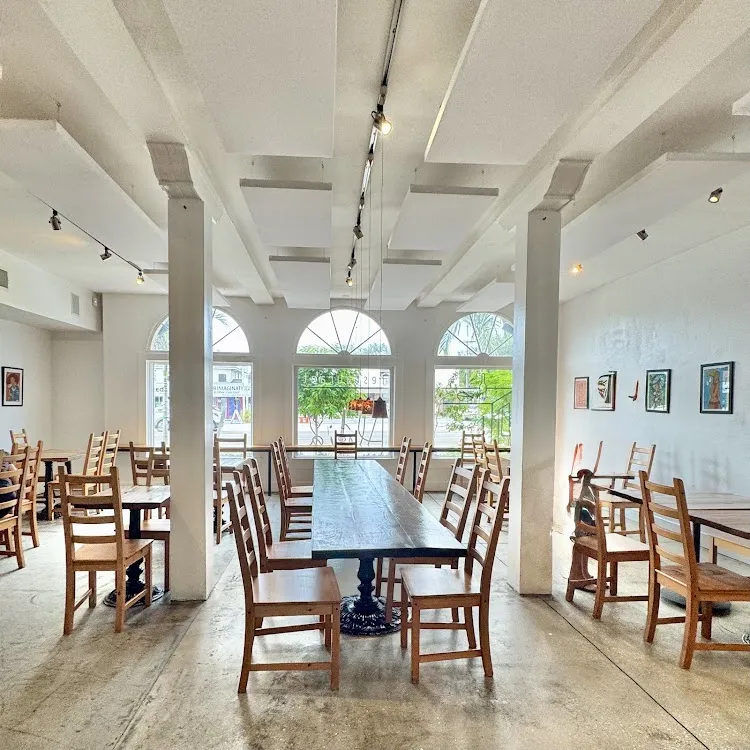 Alesia Restaurant