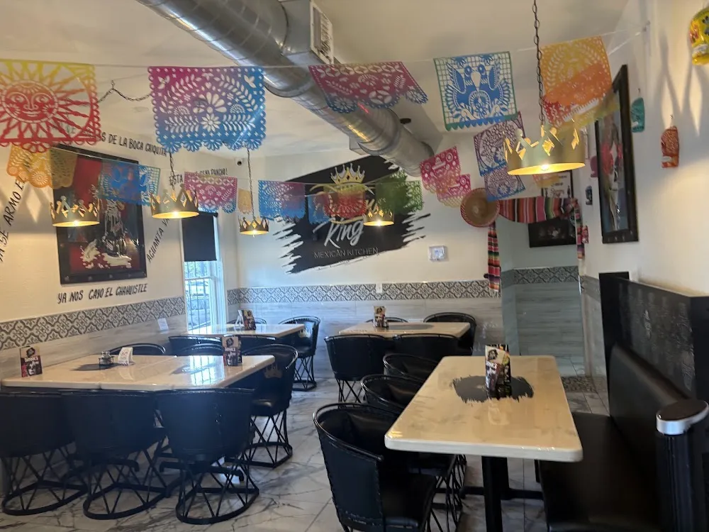 Queens & King Mexican Kitchen