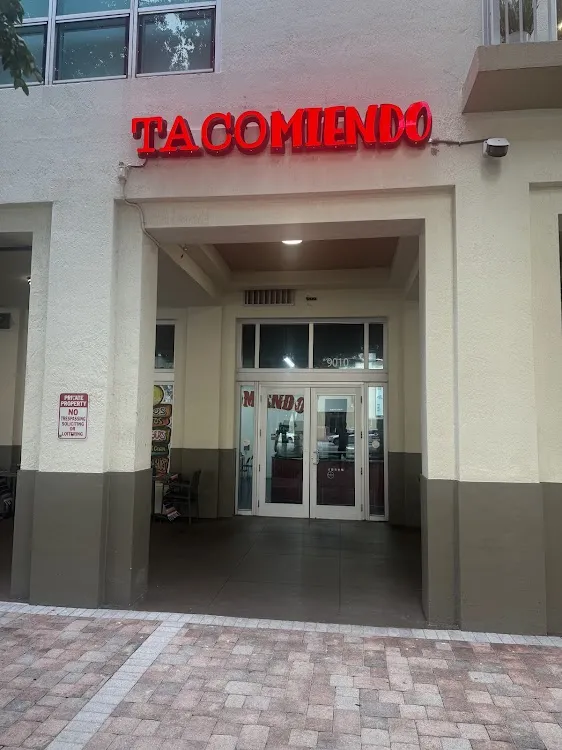 Tacomiendo