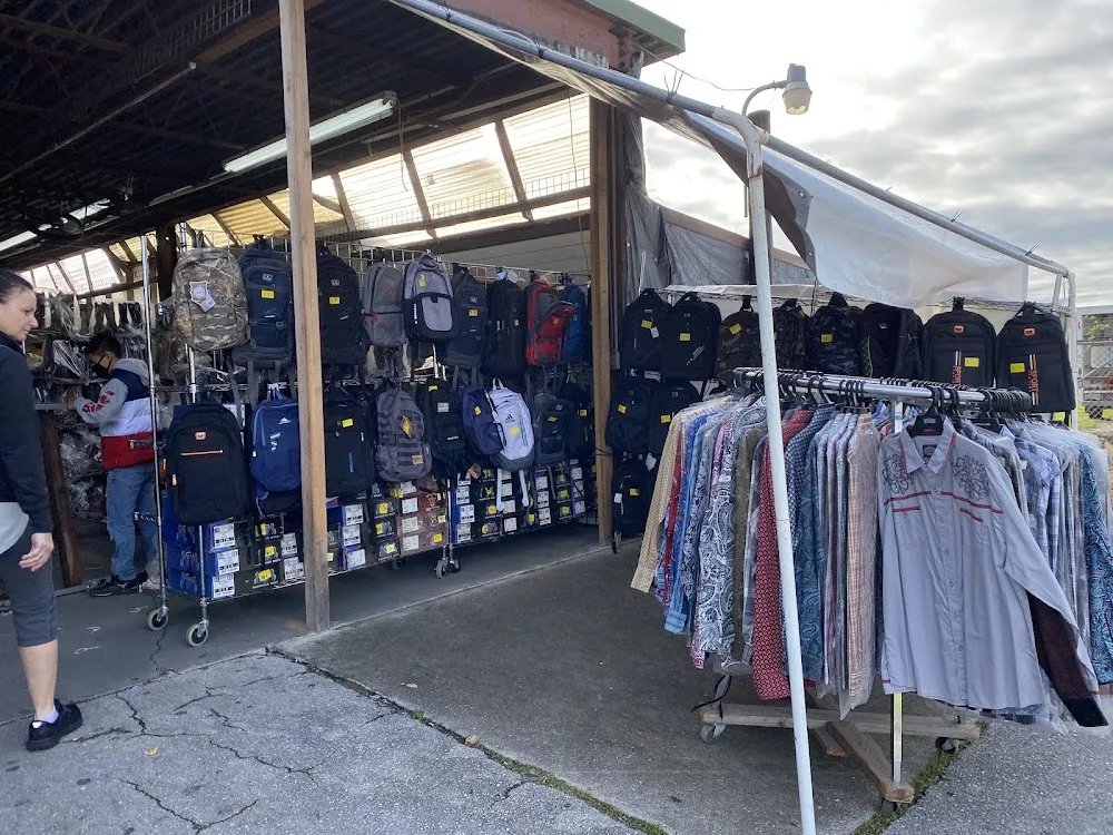 Flea Market of Ortiz Ave