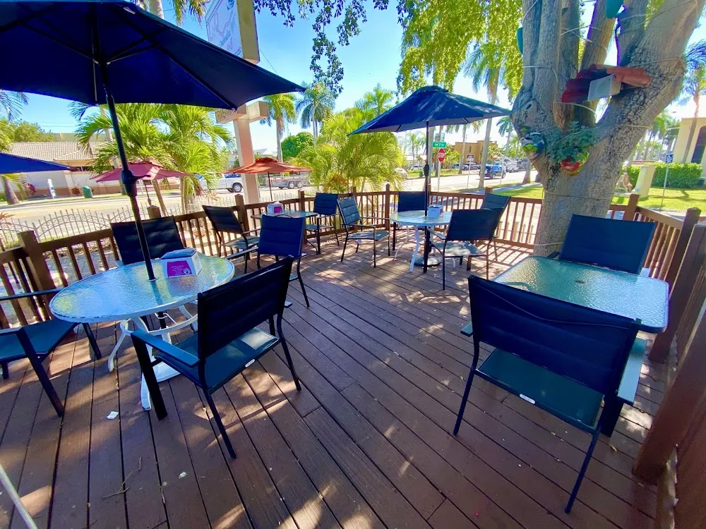 La Quebradita Mexican Grill (LQ Mexican Grill)