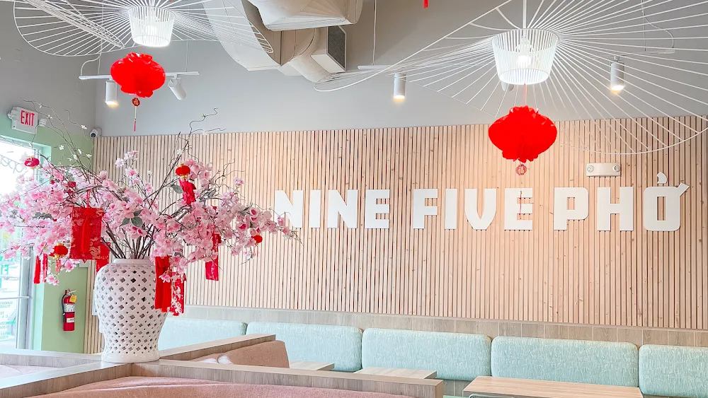 Nine Five Phở