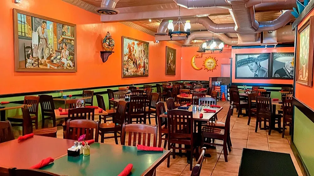 Los Tios Grill