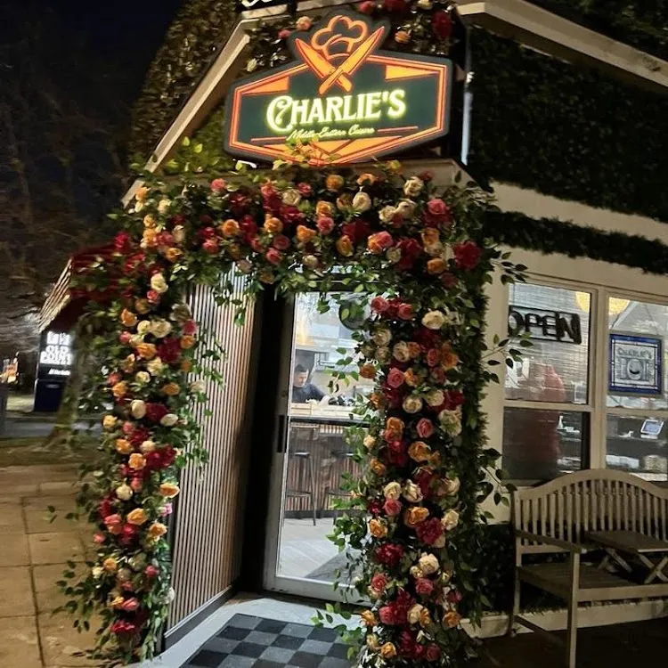 Charlie's Mediterranean Food