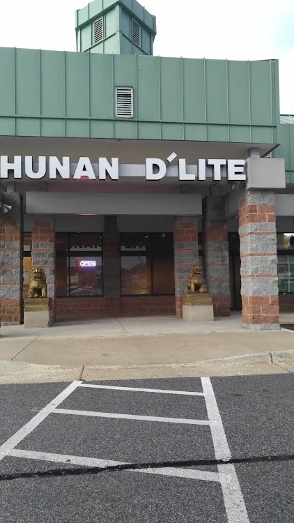 Hunan D'Lite Restaurant