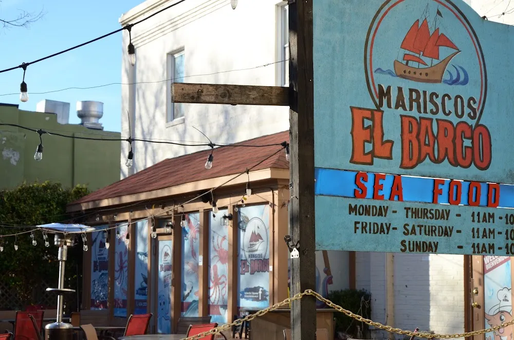 Mariscos El Barco