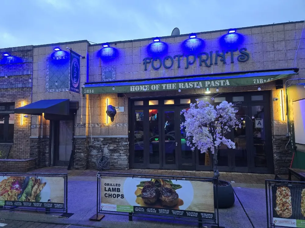 Footprints Cafe
