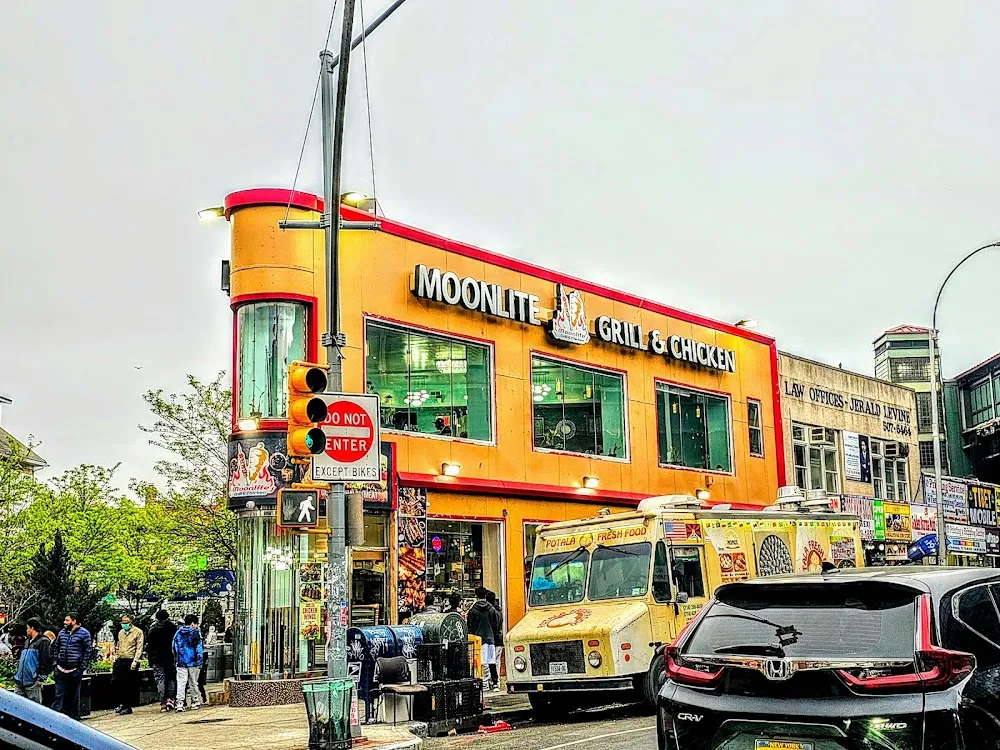 Moonlite Grill & Chicken