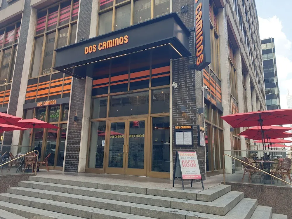 Dos Caminos