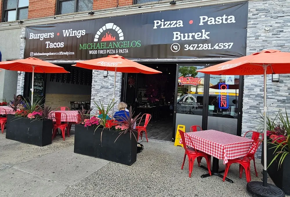 Michaelangelos Wood Fired Pizza & Pasta
