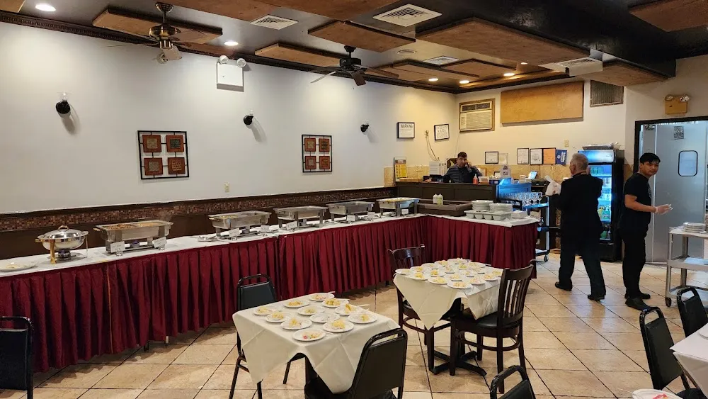 Hylan Curry & Grill