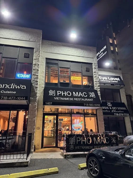 Pho Mac