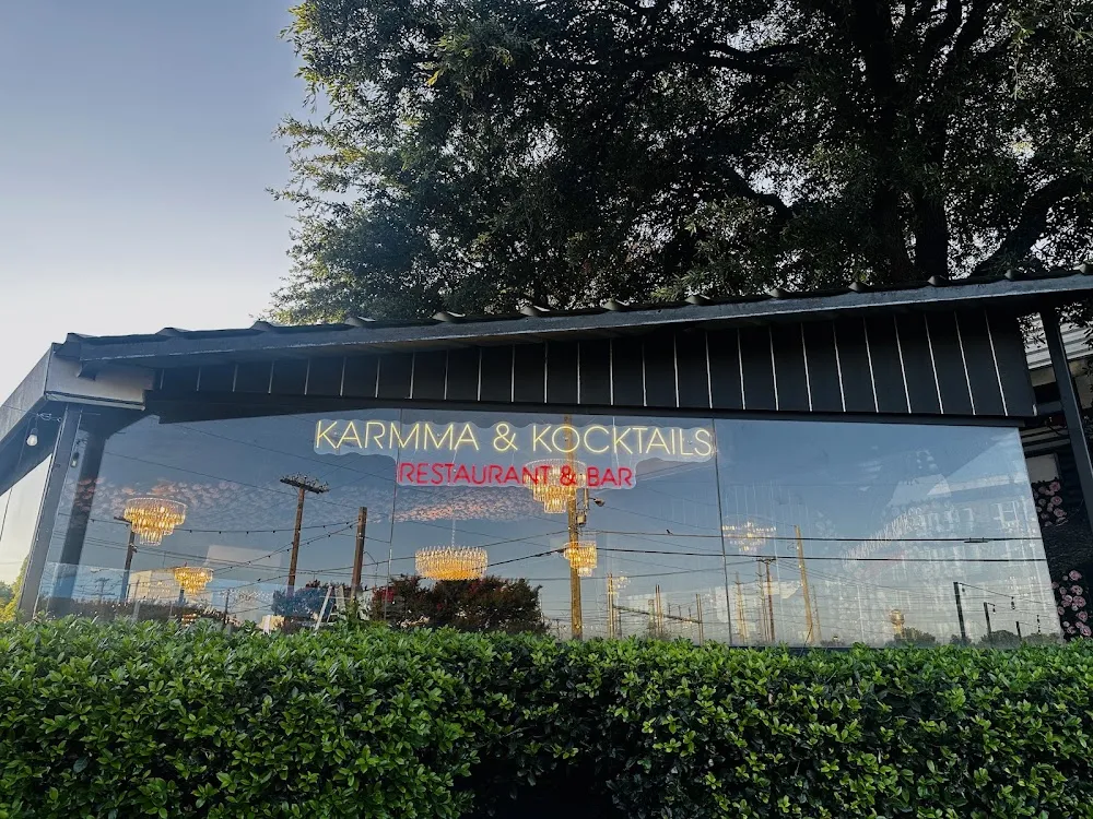 Karma & kocktails Restaurant & Bar