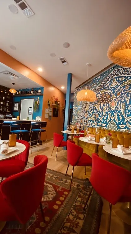 Nora Bar and Grill