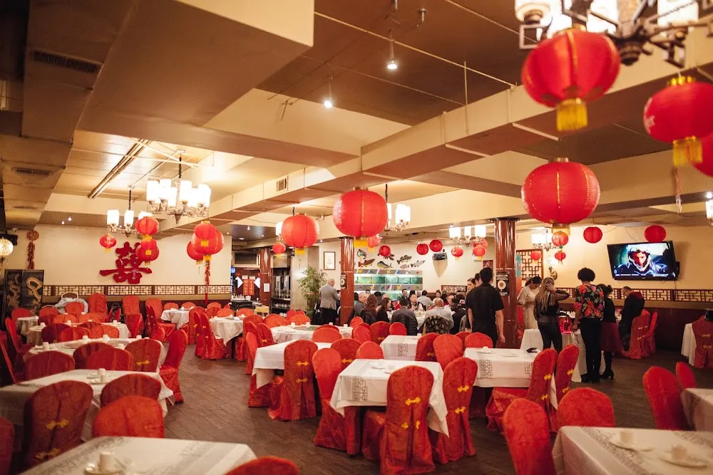 Triple Crown Restaurant | Dim Sum • Cantonese