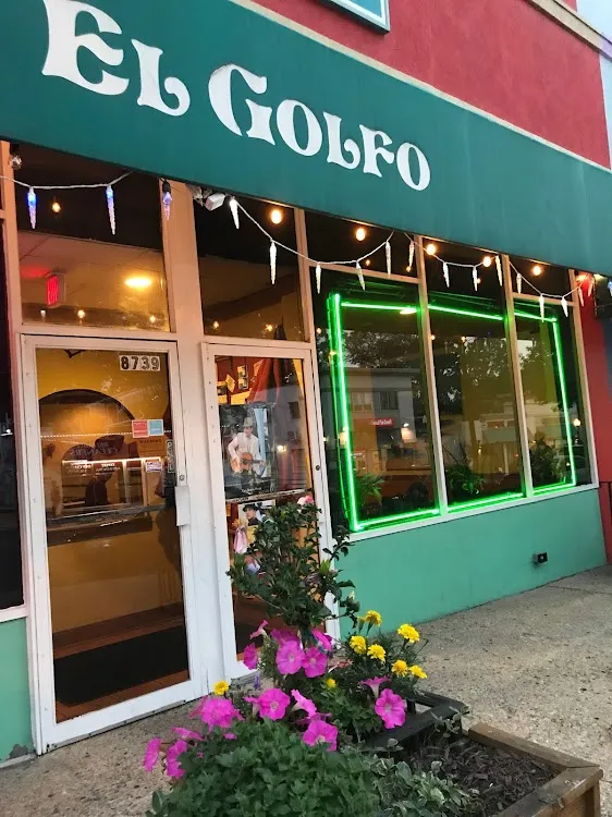El Golfo Restaurant