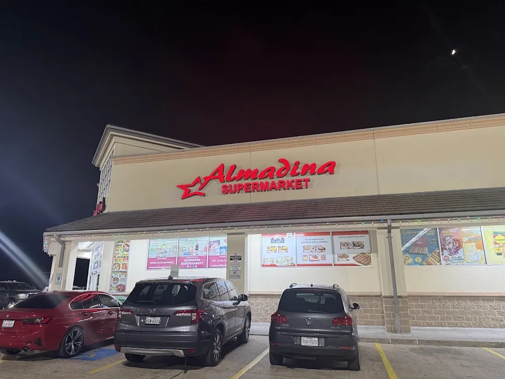 Almadina International Supermarket
